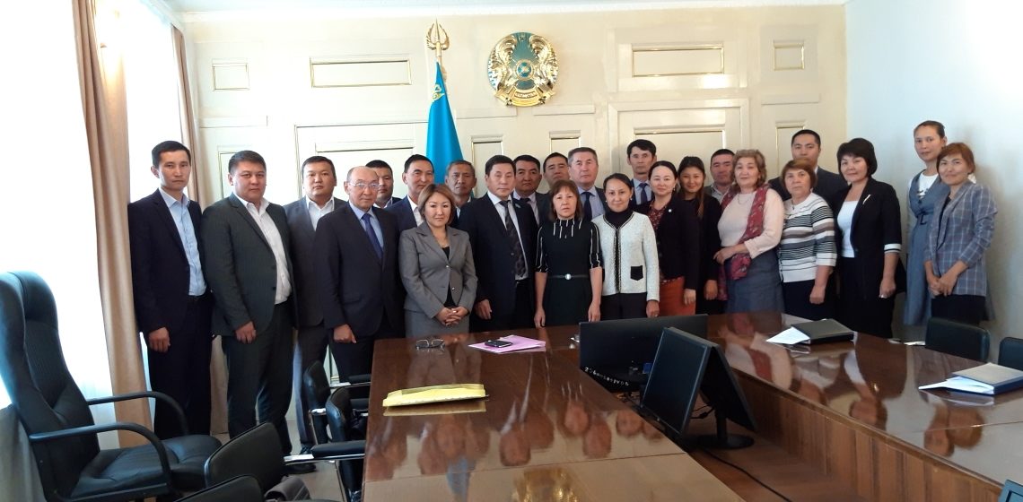 Встреча с членами первичных профсоюзных организаций Сырымского района