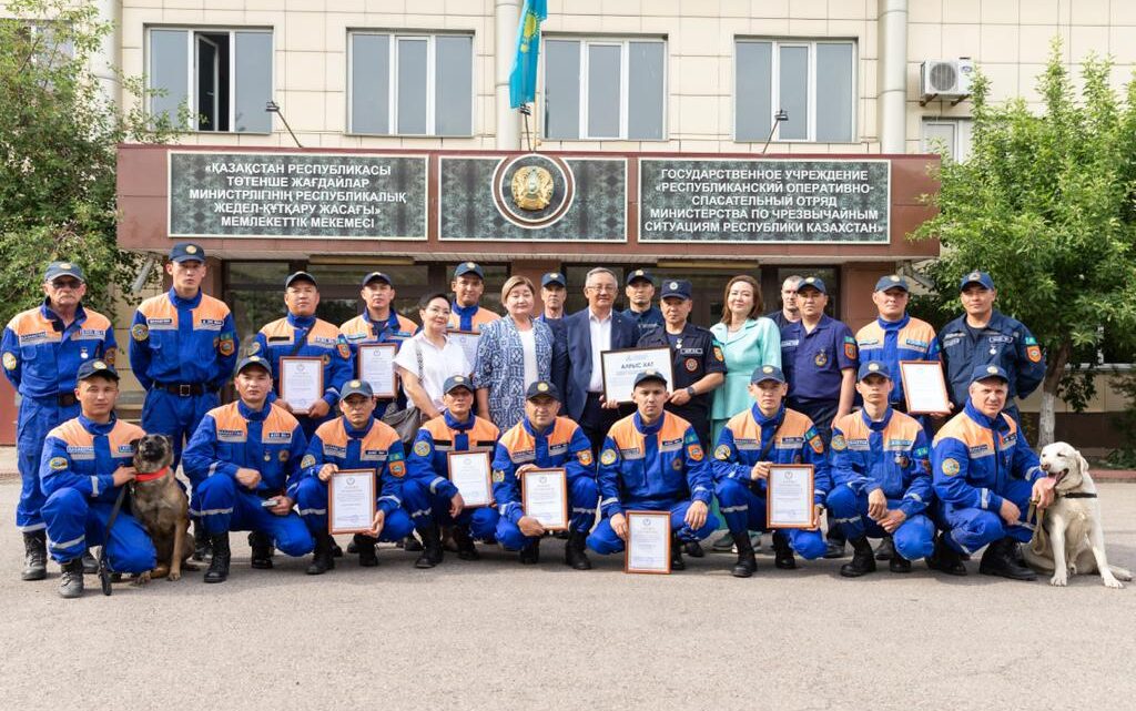 Члены отряда РОСО МЧС РК награждены медалями