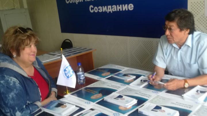 Доверенное лицо из Акмолинского областного филиала отвечает на вопросы избирателей