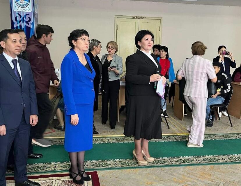 Біз адамдар мен мүмкіндіктерді біріктіреміз!