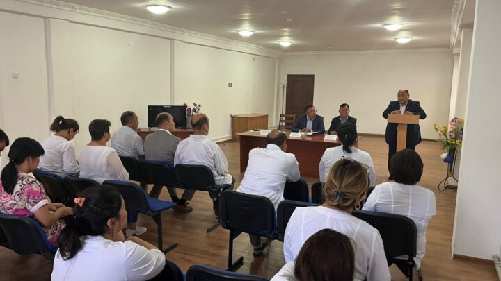 Еңбек департаментінің кәсіподақ мүшелерімен өткен кездесу