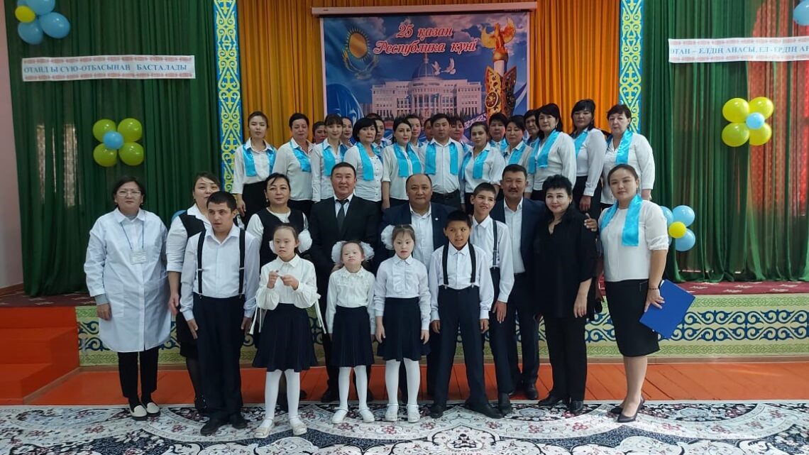 Мерекелік іс-шарада патриоттық әндер шырқалды