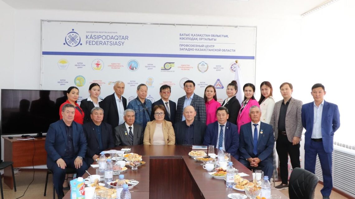 Халықаралық қарттар күнімен құттықтау