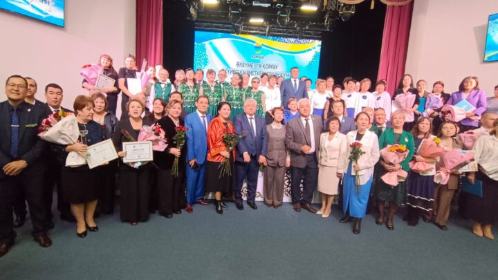 Ақмола облысында әлеуметтік қорғау жүйесі қызметкерлерінің күні аталып өтті