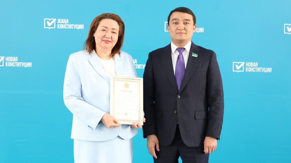 Бүгінде қоғамдық институттардың рөлі одан әрі арта түсуде!