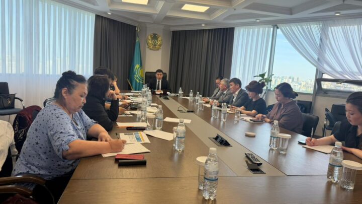 Обсуждены вопросы жилищного законодательства и распределения арендного жилья